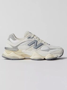 New Balance 9060 Sneakers - Sea Salt - Women’s 6.5 - NWOB